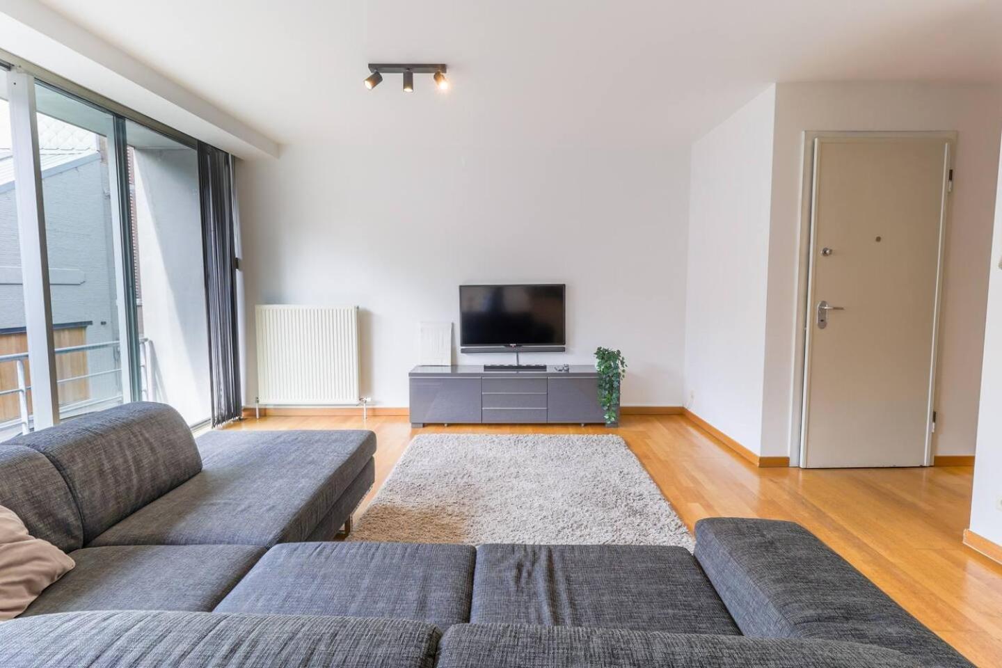 Apartment Scheldekaai Antwerp Exterior photo
